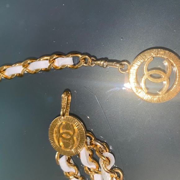 CHANEL CC Logo Charm Chain Belt Leather Gold White with box SMALL - Picture 7 of 10